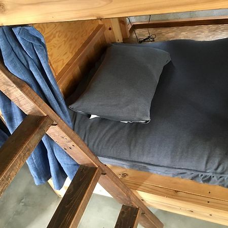 Guest House Golden Mile Hostel أمامي الغرفة الصورة